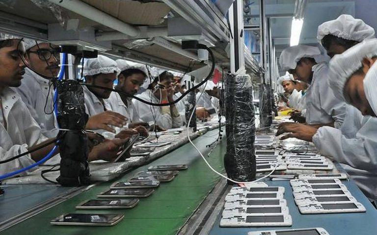 जानिए मोबाइल की दुनिया में कितना आत्मनिर्भर है भारत ?