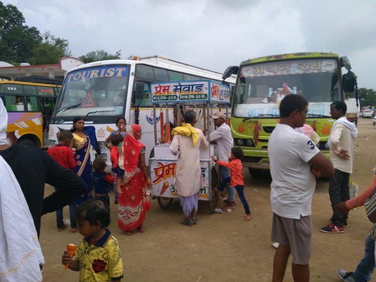 कोरोना काल में क्या बिहार की जनता सावधानी से काम कर रही?जानिए जन की बात के ग्राउंड रिपोर्ट में