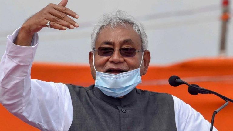 कोरोना वायरस के रोकथाम के लिए बिहार में फिर से बढ़ा लॉकडाउन, पढ़े पूरी रिपोर्ट