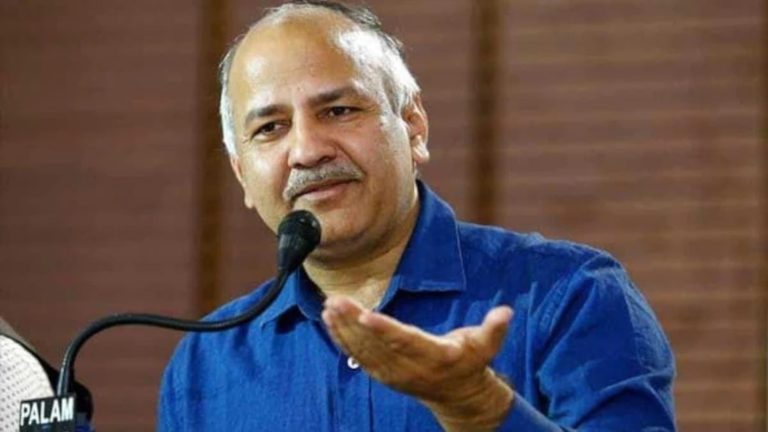 दिल्ली के उप मुख्यमंत्री मनीष सिसोदिया के 21 ठिकानों पर CBI की रेड, केजरीवाल ने सिसोदिया समर्थन में क्यों किया ऐसा ट्वीट?