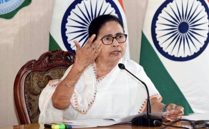 राहुल गांधी से ममता बनर्जी को क्यों है परहेज ?