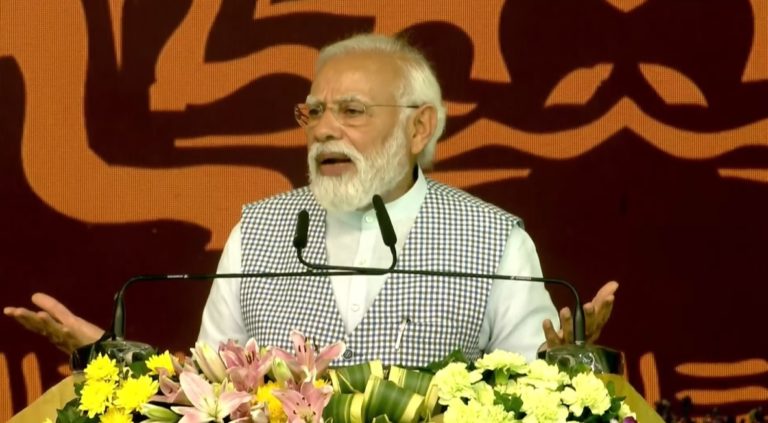 Mann Ki Baat @100 : पीएम मोदी बोले- ‘कार्यक्रम शुरू करने से पहले सबने बधाई दी, लेकिन पात्र आप सब ‘मन की बात’ के श्रोता हैं