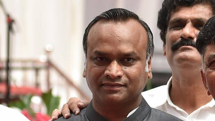 Karnataka Elections: प्रियांक खड़गे की बीजेपी ने की शिकायत, पीएम मोदी पर की थी विवादित टिप्पणी