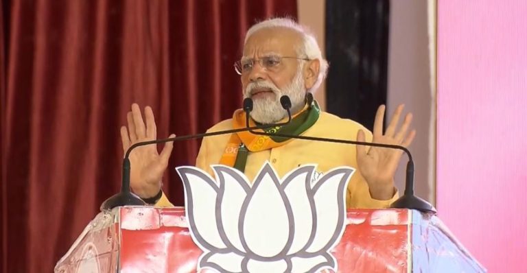 कर्नाटक में कांग्रेस पर पीएम मोदी का आरोप, कहा- देशहित के खिलाफ है ‘शाही परिवार’