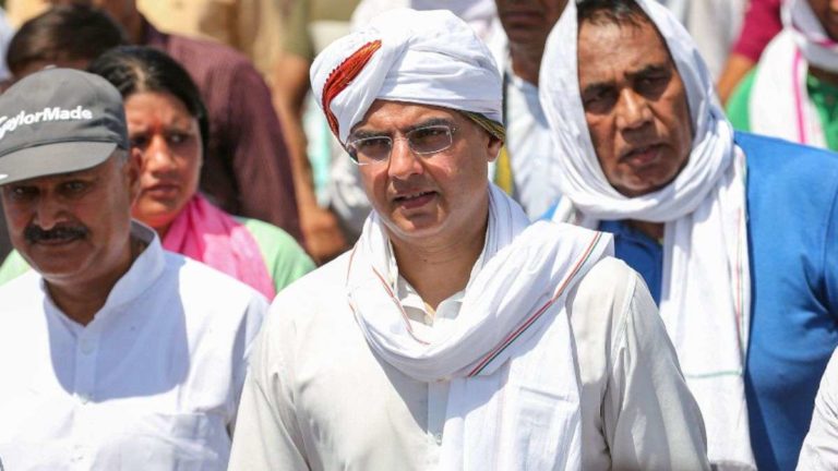 सचिन पायलट समर्थक विधायक पर हुआ धोखाधड़ी का मुकदमा, MLA बोले- सरकार मुकदमों से नहीं डरा सकती, नहीं छोड़ेंगे पायलट का साथ