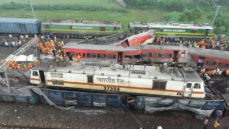 Odisha Train Accident: कोरोमंडल एक्सप्रेस का ड्राइवर भी बुरी तरह घायल, पूछताछ में कही ये बड़ी बात