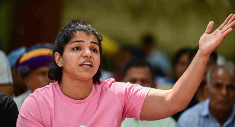 पहलवानों के प्रदर्शन पर महापंचायत में बोलीं साक्षी मलिक -हम एशियाई खेलों में तभी भाग लेंगे, जब सभी मुद्दों का समाधान हो जाएगा
