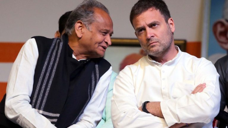 क्या कांग्रेस ने दिया किसानों को धोखा? लोन न चुकाने के कारण राजस्थान में 19 हजार किसानों के खेत सीज