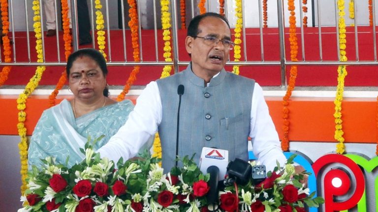मध्य प्रदेश में शिवराज सरकार का बड़ा ऐलान, सरकारी नौकरियों में महिलाओं को मिलेगा 35% आरक्षण