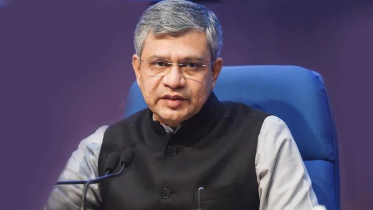 रेलवे में 9.5 साल में हुआ 40 हजार किलोमीटर का विद्युतीकरण, रेल मंत्री अश्विनी वैष्णव ने बताया कैसे हुआ काम