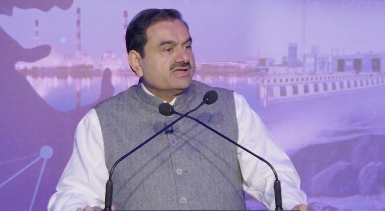 ब्रिटेन के म्यूज़ियम में लगी ‘द अडानी ग्रीन एनर्जी गैलरी’ प्रदर्शनी, गौतम अडानी ने कही बड़ी बात