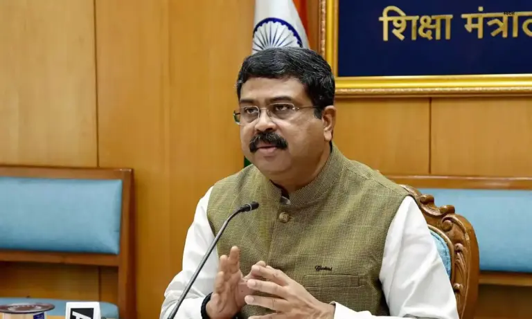 NCERT की किताबों में क्या और क्यों बदलाव किए गए? केंद्रीय शिक्षा मंत्री धर्मेंद्र प्रधान ने बताया