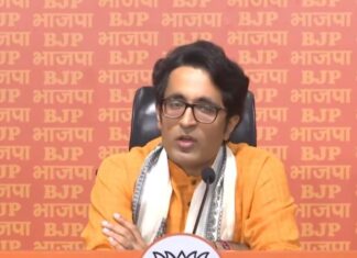 प्रदीप भंडारी ने सनातन धर्म का अपमान कर रहे कांग्रेस प्रवक्ता को किया एक्सपोज, ज्योतिर्लिंग पर झूठ फैला रहे थे सुरेंद्र राजपूत