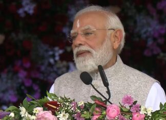 पीएम मोदी सत्य साईं बाबा के शताब्दी समारोह में हुए शामिल, बोले- उनकी शिक्षा का प्रभाव लोगों में दिखता है