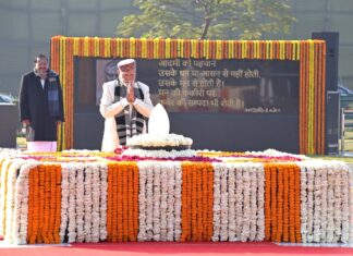 वाजपेयी जी की जयंती उनके व्यक्तित्व से प्रेरणा लेने का खास मौका… पीएम मोदी ने पूर्व पीएम अटल बिहारी वाजपेयी को किया नमन