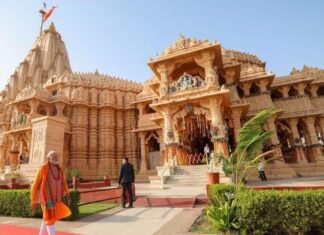 सोमनाथ मंदिर पर आक्रमण के हजार वर्ष पूरे होने पर पीएम मोदी का भावुक ब्लॉग, नेहरू पर भी कसा तंज