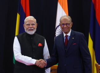 पीएम मोदी से मॉरीशस के प्रधानमंत्री ने की फोन पर बात, अगले हफ्ते आएंगे भारत