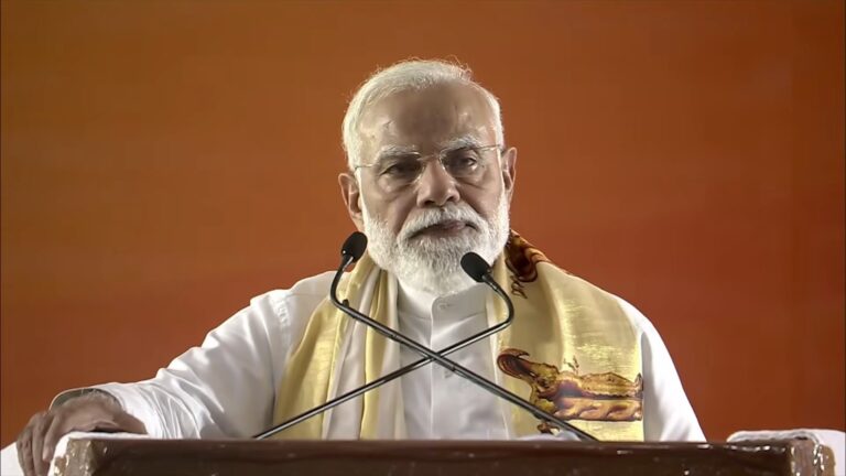 ‘एलडीएफ और यूडीएफ ने युवा शक्ति के साथ विश्वासघात किया’, केरल में पीएम मोदी के निशाने पर कांग्रेस-लेफ्ट