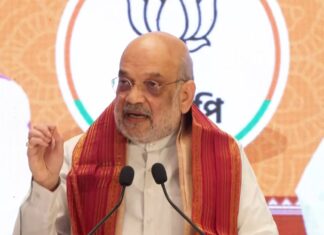 рдордорддрд╛ рд╕рд░рдХрд╛рд░ рдХреЗ рдЦрд┐рд▓рд╛рдл рдЧреГрд╣ рдордВрддреНрд░реА рдЕрдорд┐рдд рд╢рд╛рд╣ рдиреЗ рдЬрд╛рд░реА рдХреА рдЪрд╛рд░реНрдЬрд╢реАрдЯ, рдШреБрд╕рдкреИрдард┐рдпреЛрдВ рдХреЛ рдХрдбрд╝реА рдЪреЗрддрд╛рд╡рдиреА