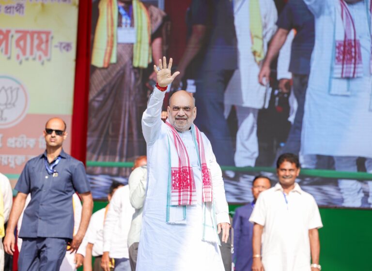 पेट्रोल-डीजल की कीमतें भारत नहीं पाकिस्तान में बढ़ी… गृह मंत्री अमित शाह ने राहुल गांधी पर साधा निशाना