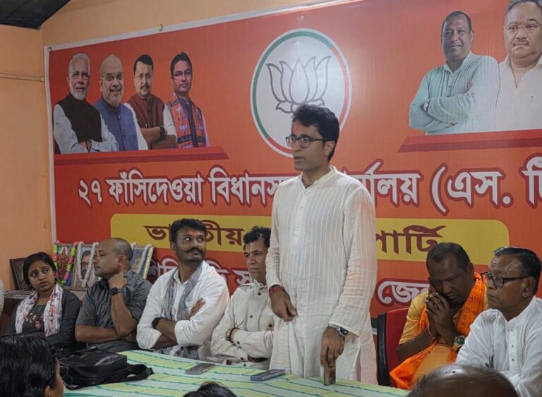 पीएम मोदी के विजन और गृह मंत्री अमित शाह की नीति को दार्जिलिंग में प्रदीप भंडारी ने घर घर पहुंचाया, सभी सीटों पर मिली बीजेपी को जीत