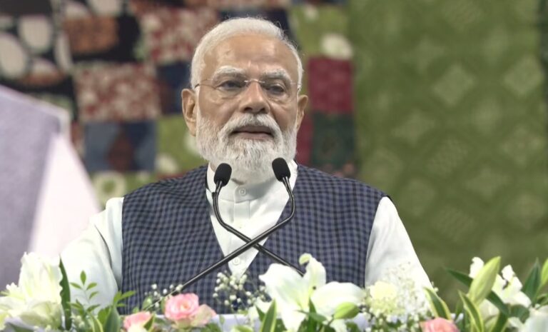 ‘भारत को दूसरों पर निर्भर करने वाले आत्मनिर्भरता का मजाक उड़ाते हैं’, पीएम मोदी ने कांग्रेस पर साधा निशाना