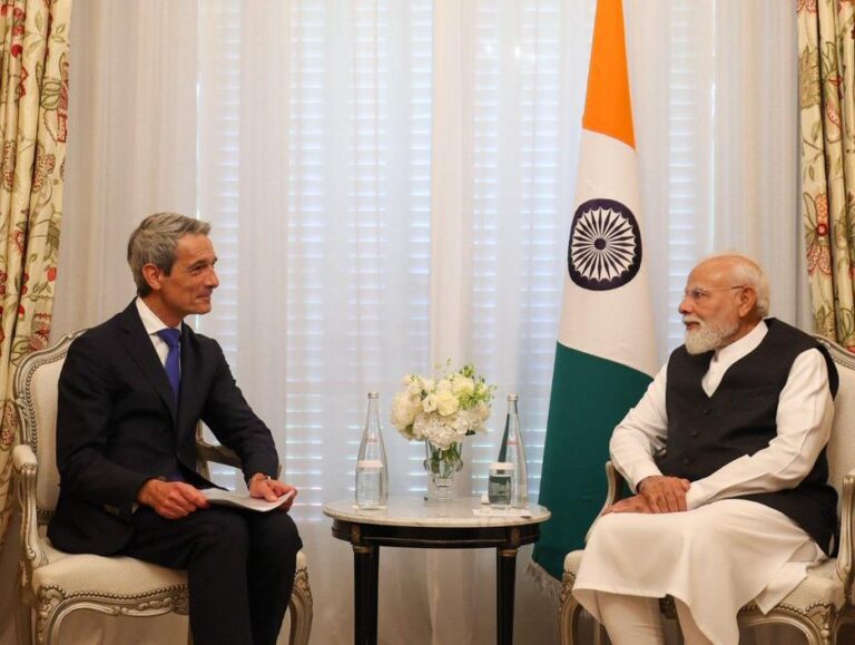 पीएम मोदी ने पेरिस में की सेंट-गोबेन के CEO से की मुलाकात; निवेश पर फोकस